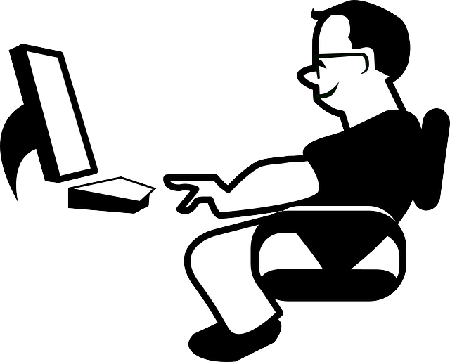 Muž pri počítači, kreslené